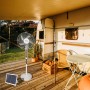 ΑΝΕΜΙΣΤΗΡΑΣ ΟΡΘΟΣΤΑΤΗΣ ΛΕΥΚΟΣ Φ45 15W ΕΠΑΝΑΦΟΡΤΙΖΟΜΕΝΟΣ ΜΕ ΗΛΙΑΚΟ ΠΑΝΕΛ